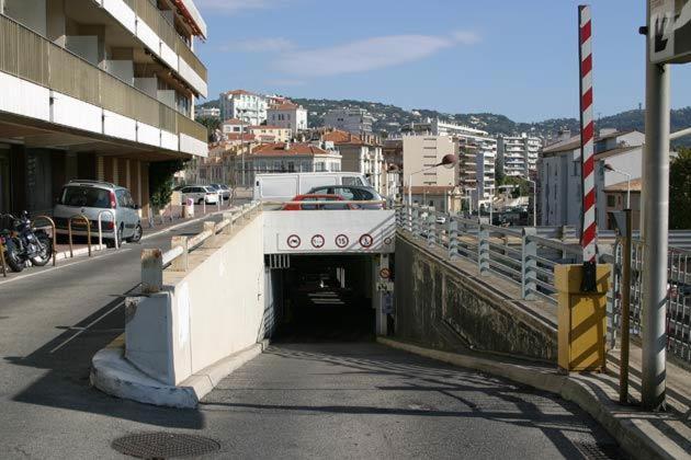 2 Pieces - Croisette Et Plages A 10 Mn A Pieds カンヌ エクステリア 写真